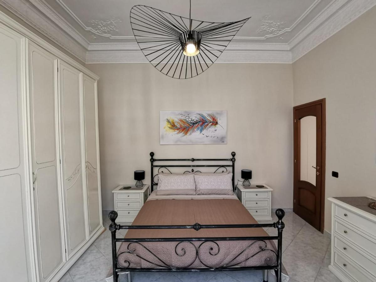 Casa In Centro Apartment Ventimiglia Exterior photo
